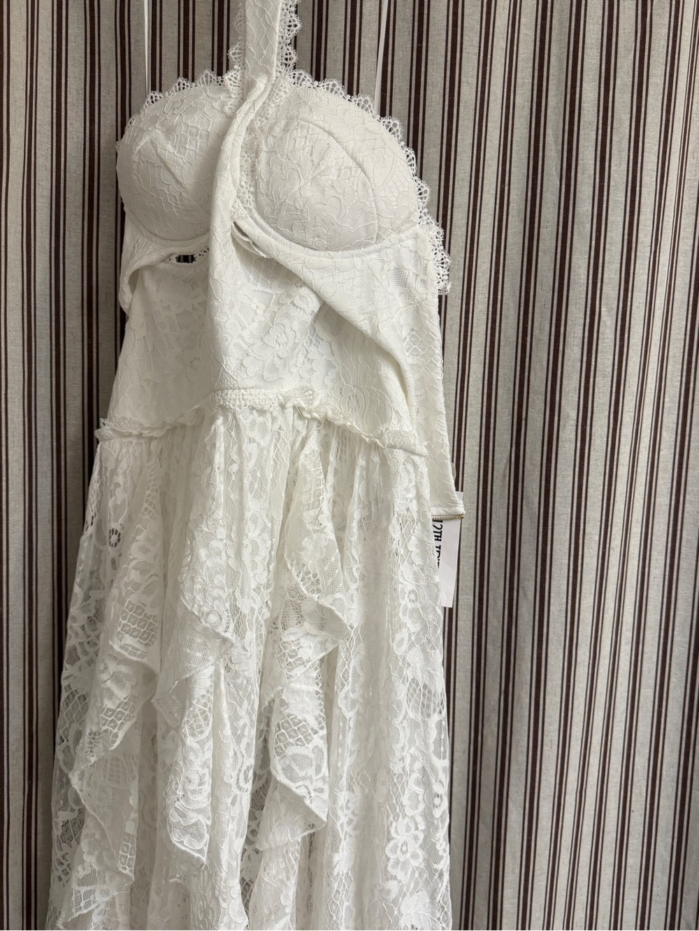 Princesa White Lace Drop Waist Maxi Dress - 12th Tribe - Picture 4 of 10